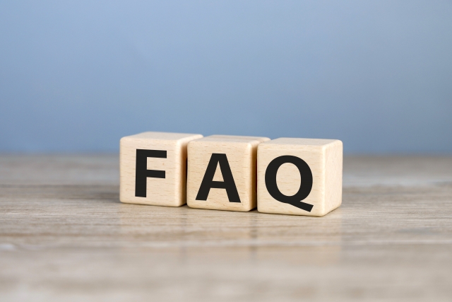 FAQと書かれたブロック