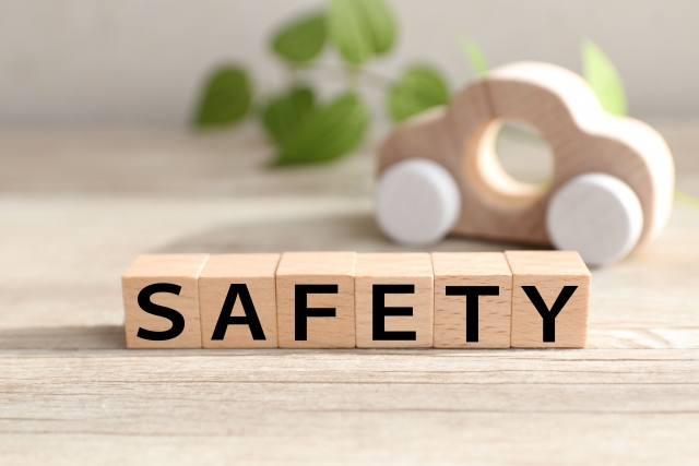 安全性、SAFETYの文字列